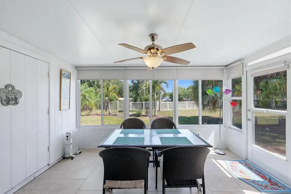 2809 Swifton Drive Sarasota FL 34231