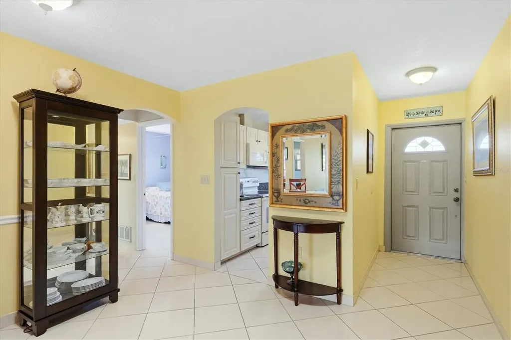 2809 Swifton Drive Sarasota FL 34231