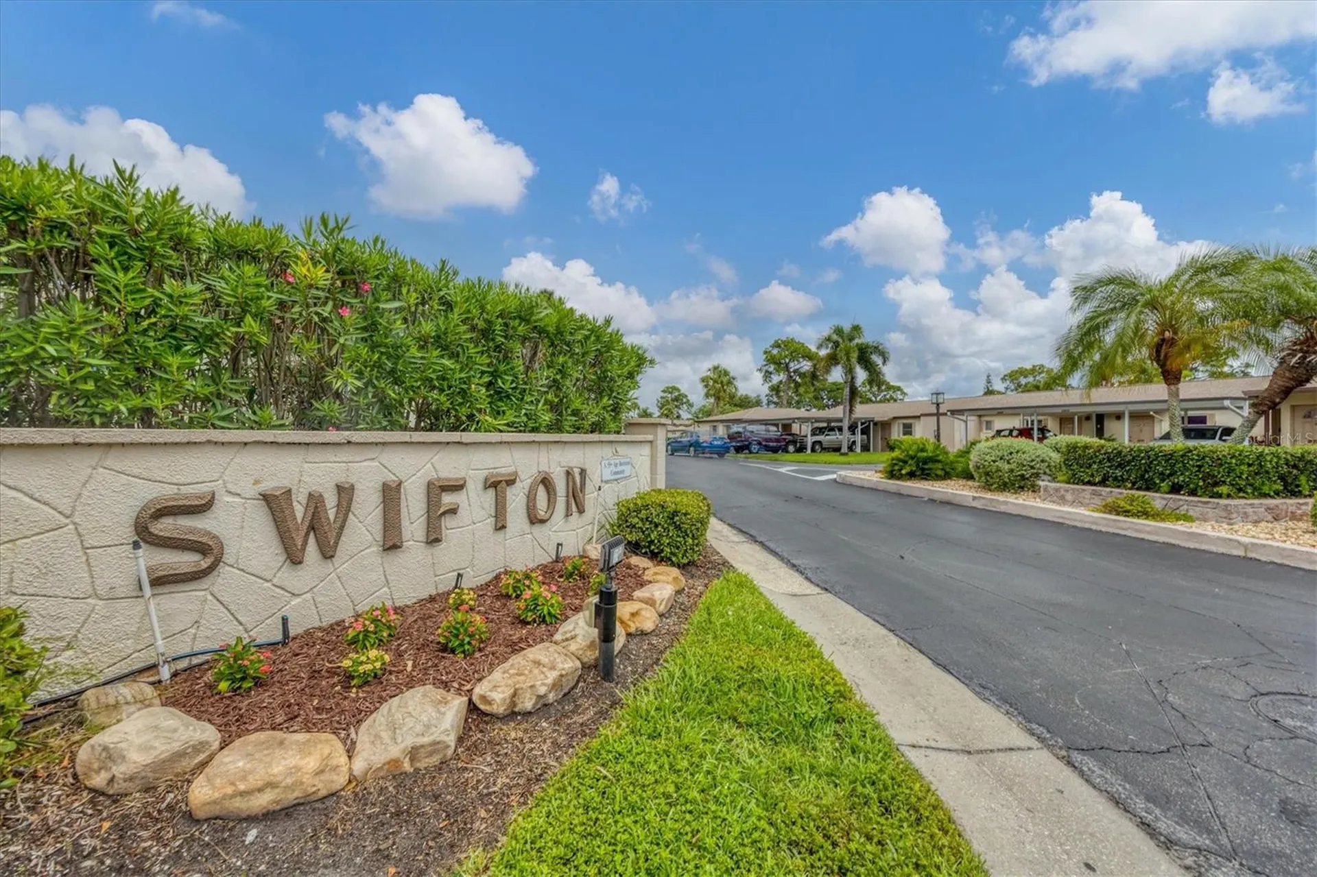 2809 Swifton Drive Sarasota FL 34231