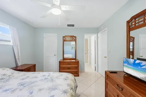 2809 Swifton Drive Sarasota FL 34231