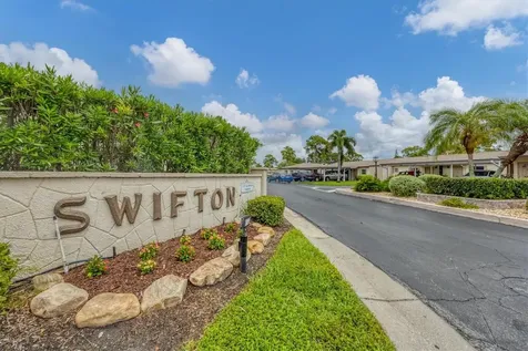 2809 Swifton Drive Sarasota FL 34231