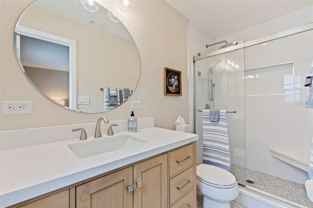 6085 Tanglewood Drive NE St Petersburg FL 33703