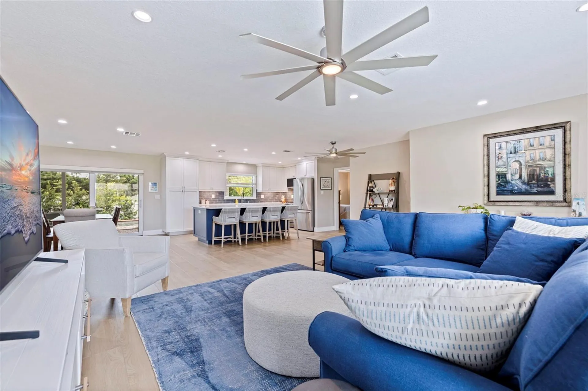 6085 Tanglewood Drive NE St Petersburg FL 33703