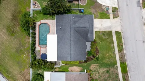 6085 Tanglewood Drive NE St Petersburg FL 33703