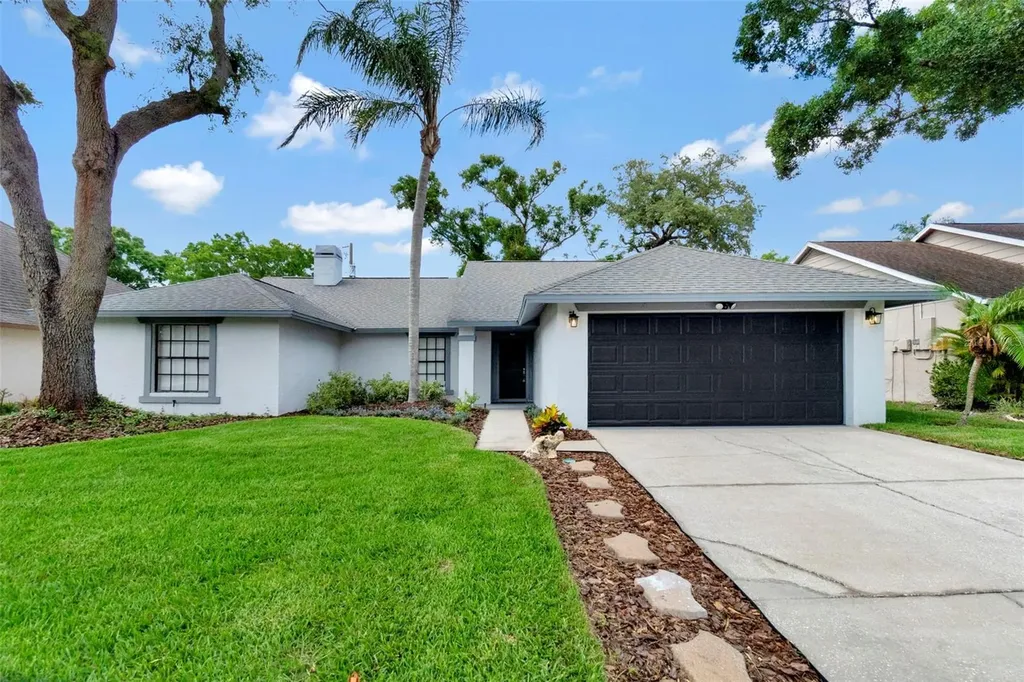15026 Redcliff Drive Tampa FL 33625