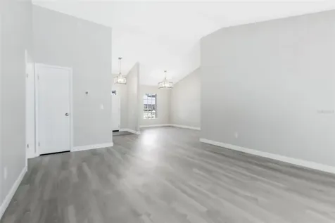 15026 Redcliff Drive Tampa FL 33625