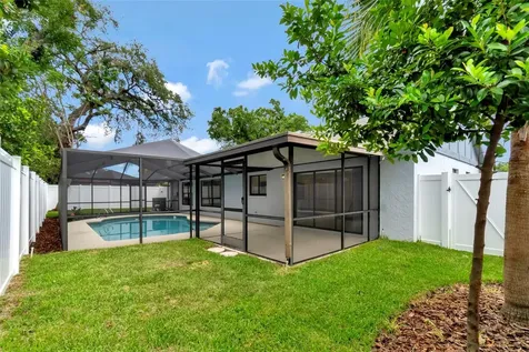 15026 Redcliff Drive Tampa FL 33625