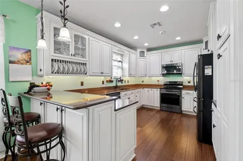 153 Dakota Avenue Groveland FL 34736
