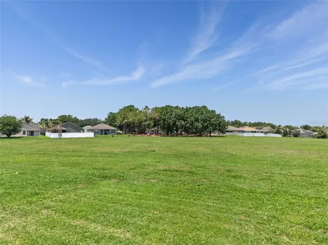 153 Dakota Avenue Groveland FL 34736
