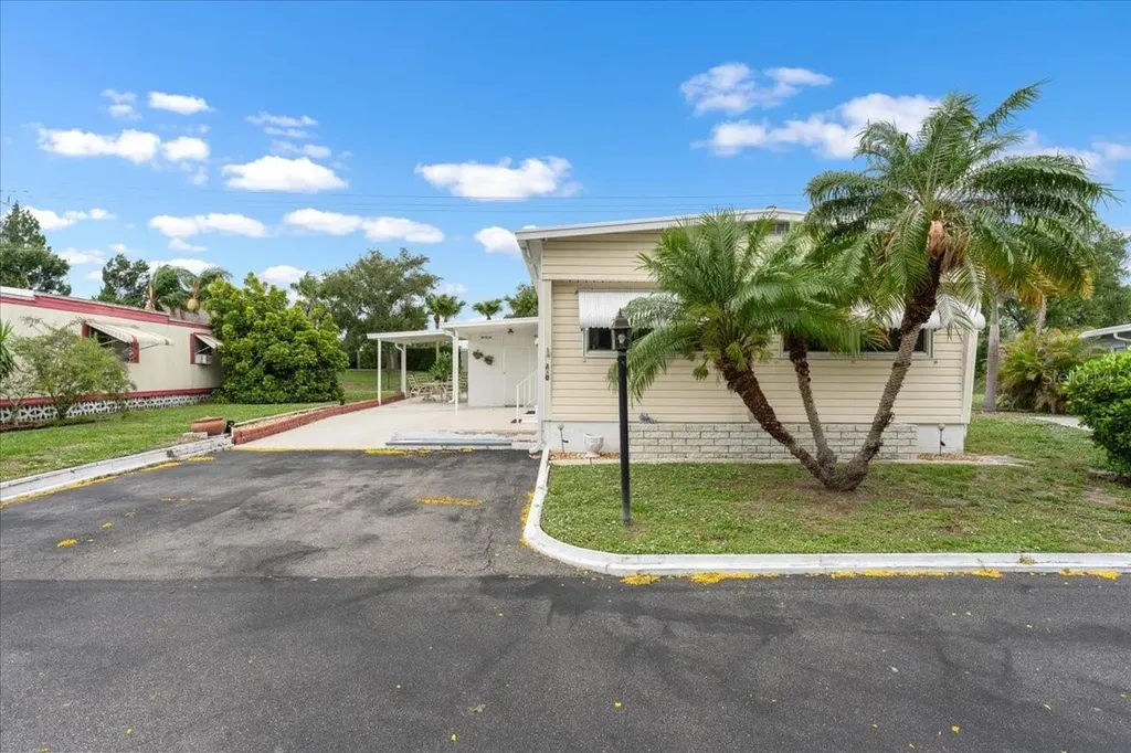5316 53rd Avenue E Bradenton FL 34203