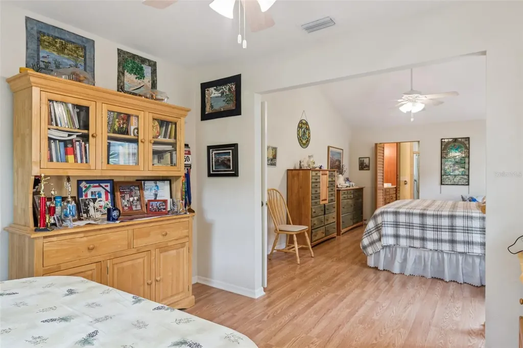 10525 SW 55th Place Gainesville FL 32608