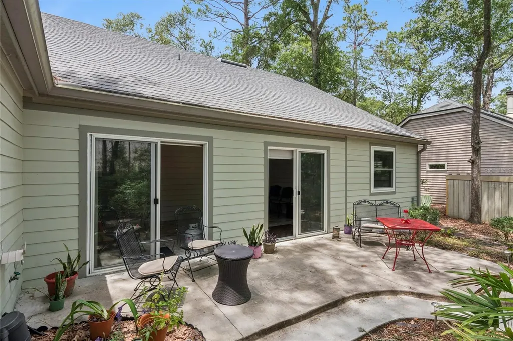 10525 SW 55th Place Gainesville FL 32608
