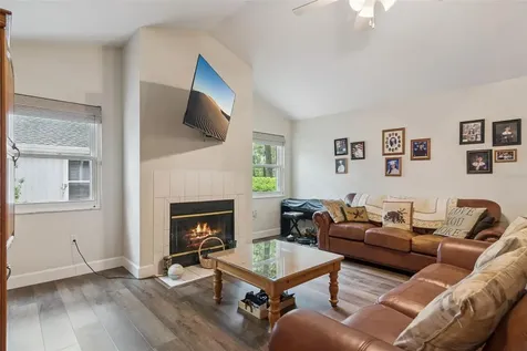 10525 SW 55th Place Gainesville FL 32608