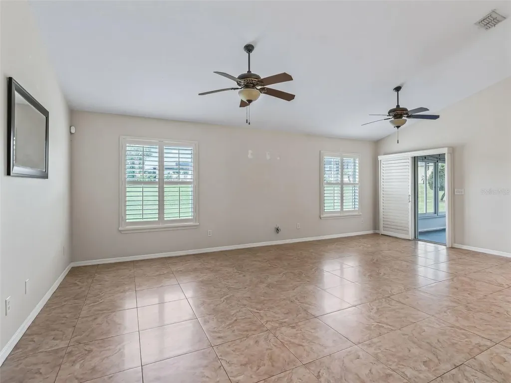 12115 SE 176 Loop Summerfield FL 34491