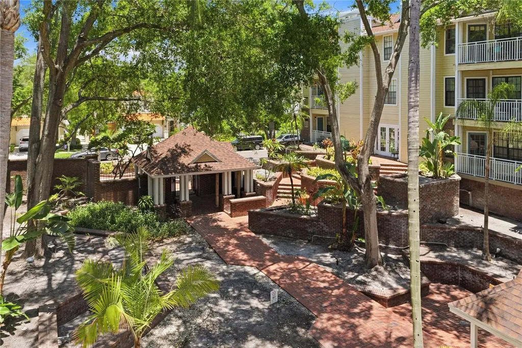 1000 W Horatio Street Tampa FL 33606