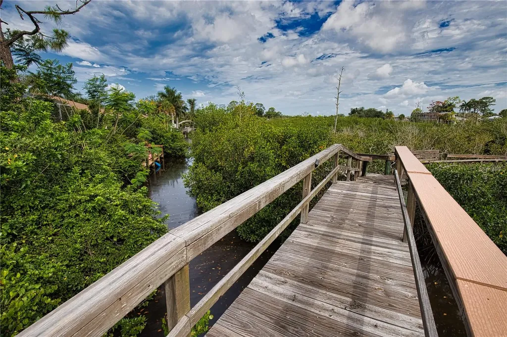 6699 San Casa Drive Englewood FL 34224
