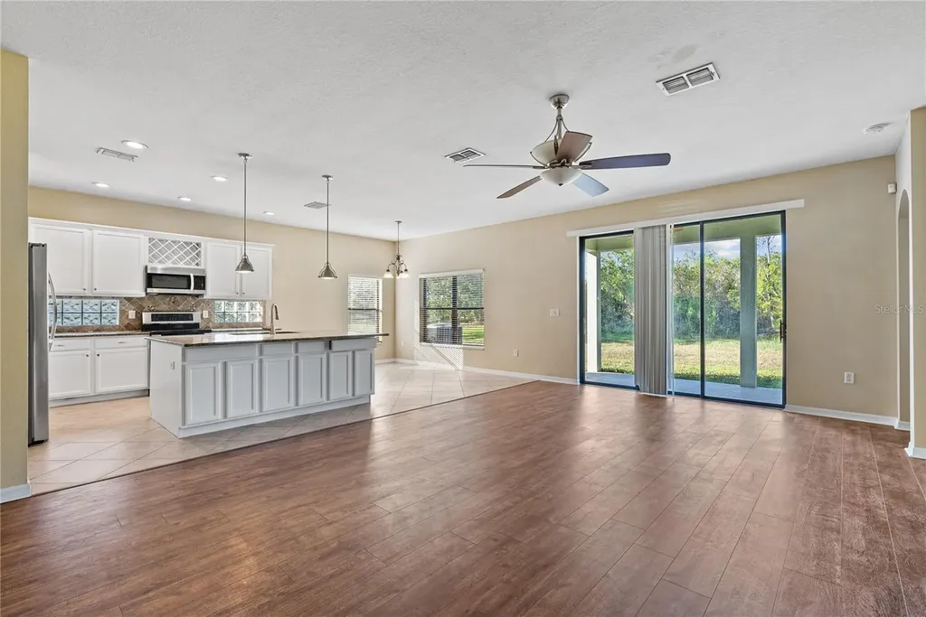 11150 Ancient Futures Drive Tampa FL 33647