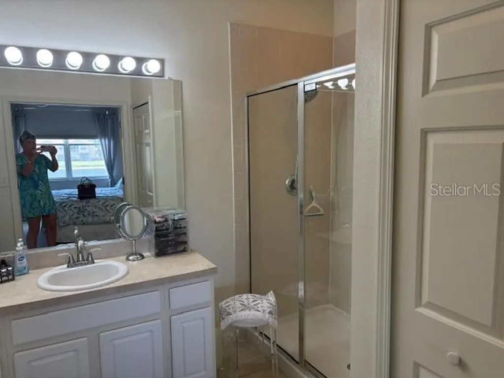 3662 Parkridge Circle Sarasota FL 34243