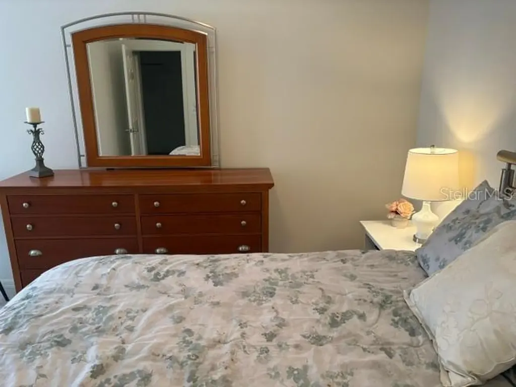3662 Parkridge Circle Sarasota FL 34243