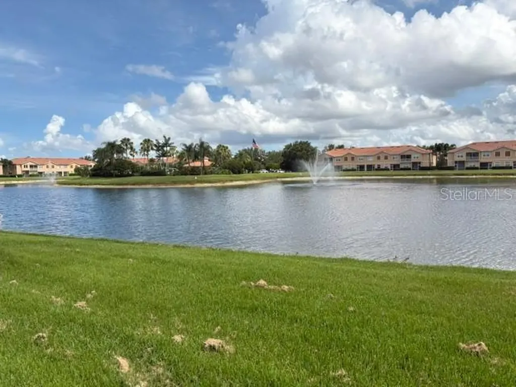 3662 Parkridge Circle Sarasota FL 34243