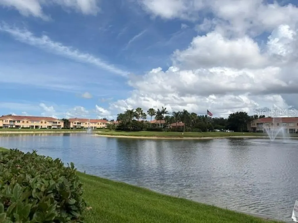 3662 Parkridge Circle Sarasota FL 34243