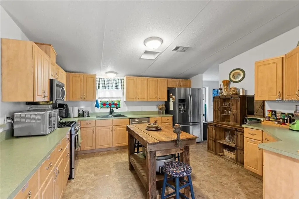 7220 NE 24th Loop High Springs FL 32643