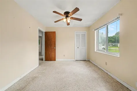 107 Fairlane Circle Sanford FL 32773