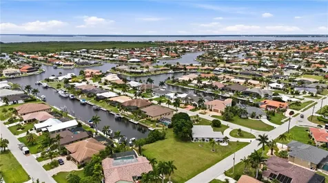 1121 Coronado Drive Punta Gorda FL 33950