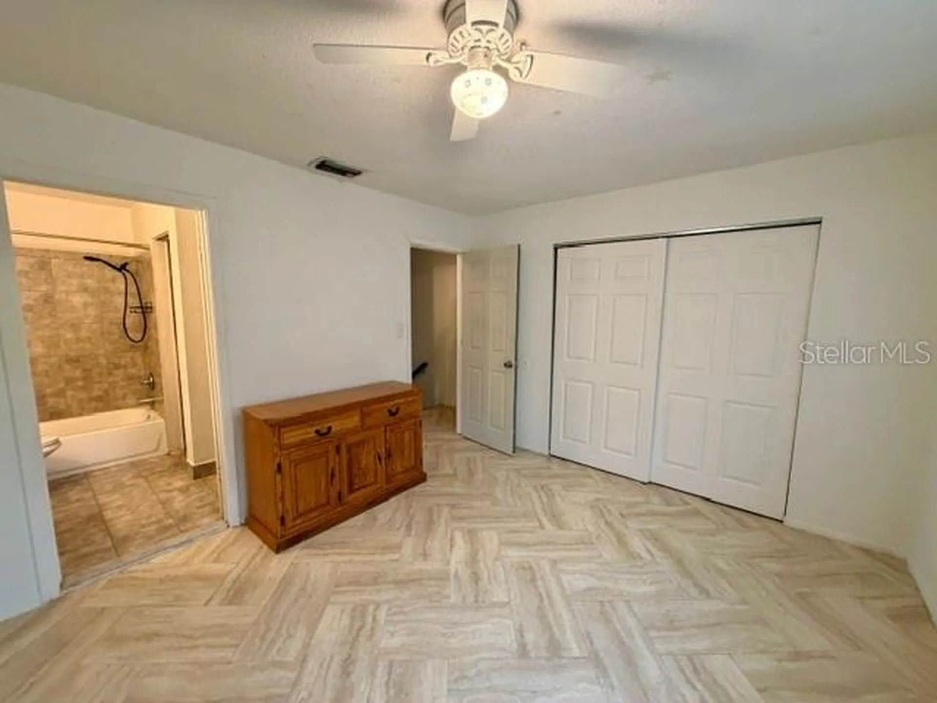 3755 Amherst Way Sarasota FL 34232