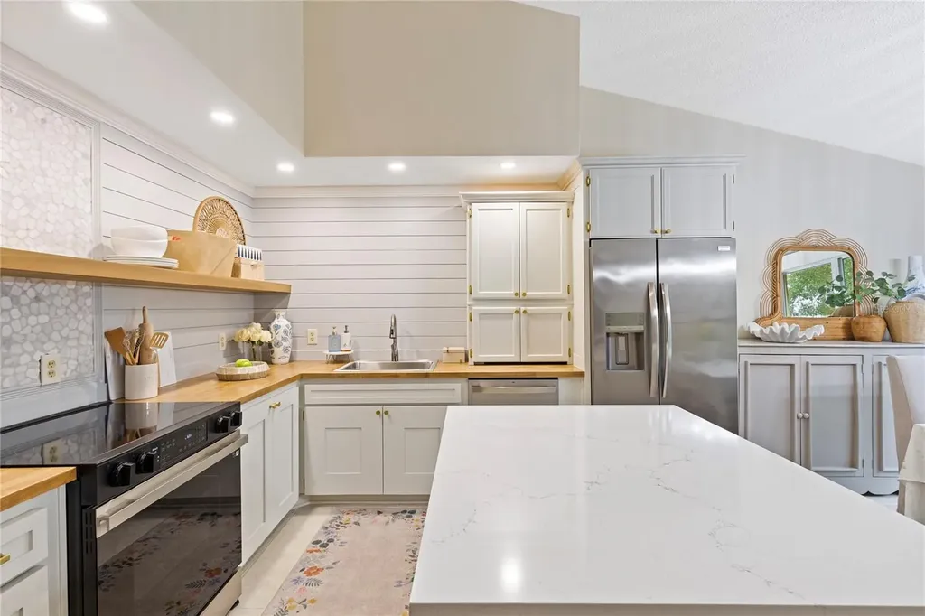2209 Utopian Drive E Clearwater FL 33763