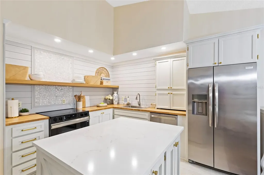 2209 Utopian Drive E Clearwater FL 33763
