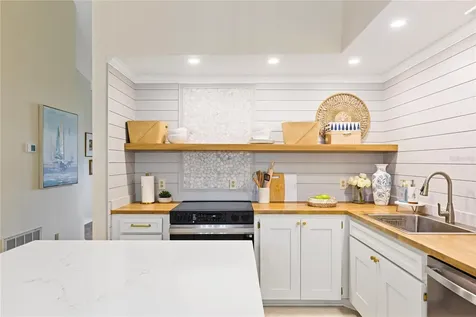 2209 Utopian Drive E Clearwater FL 33763