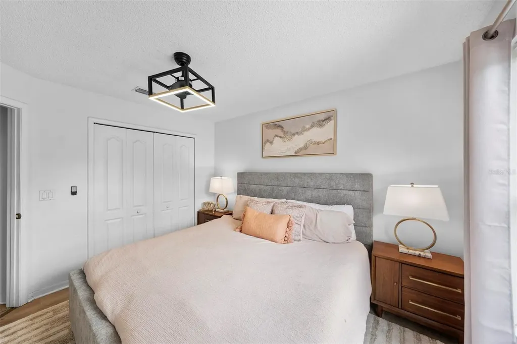 526 Fitzwilliam Way Orlando FL 32828