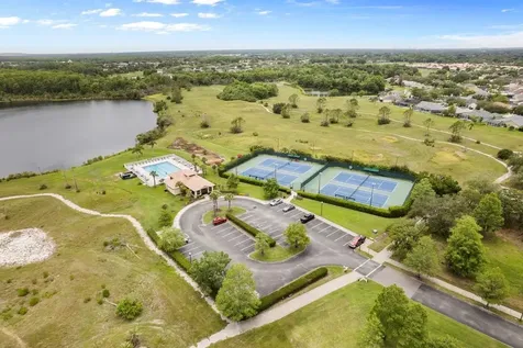 526 Fitzwilliam Way Orlando FL 32828