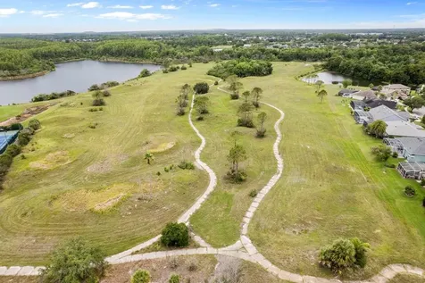 526 Fitzwilliam Way Orlando FL 32828