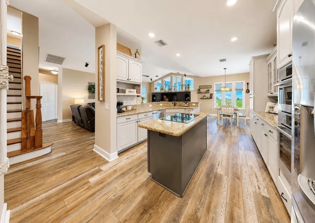 10619 Lithia Estates Drive Lithia FL 33547