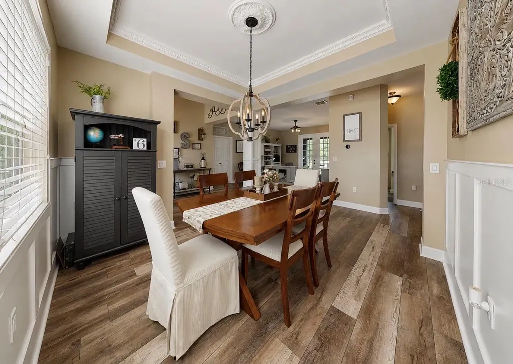 10619 Lithia Estates Drive Lithia FL 33547