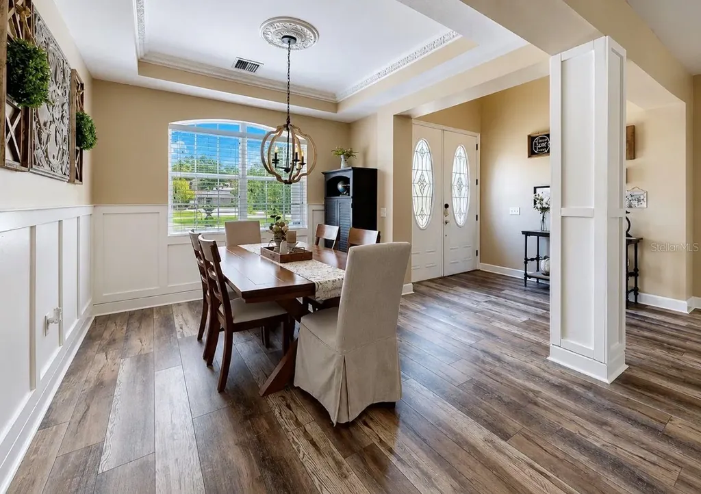 10619 Lithia Estates Drive Lithia FL 33547