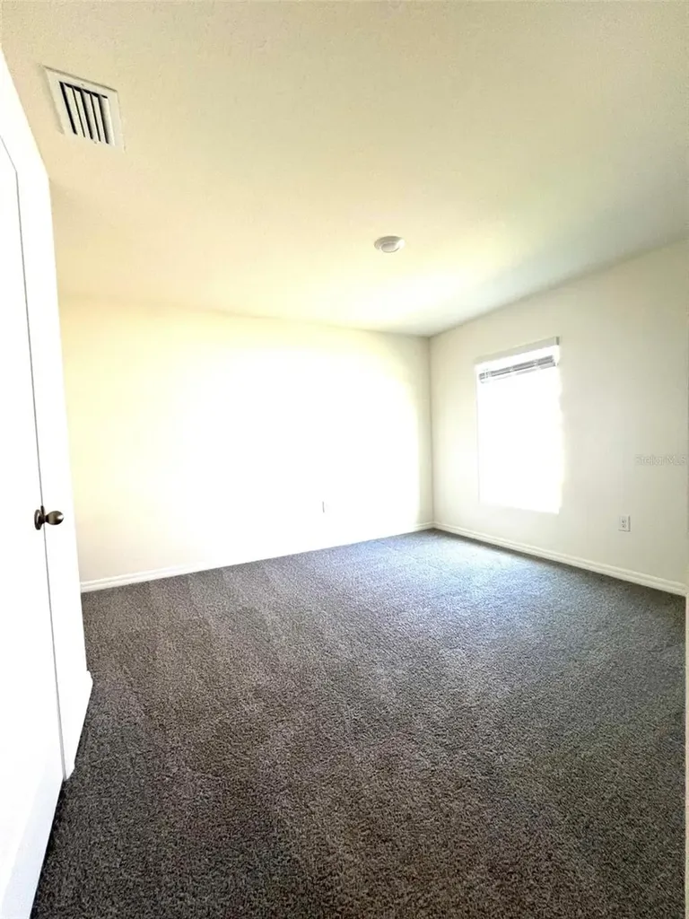 6527 SE 1st Loop Ocala FL 34472