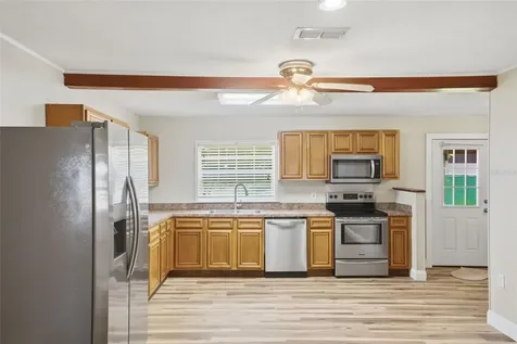 715 Wylly Avenue Sanford FL 32773