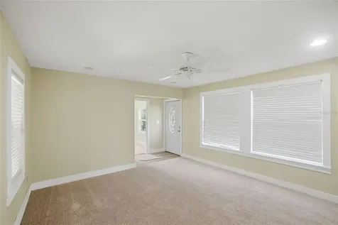 715 Wylly Avenue Sanford FL 32773