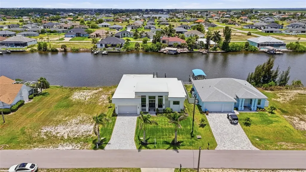 4240 NW 33rd Lane Cape Coral FL 33993