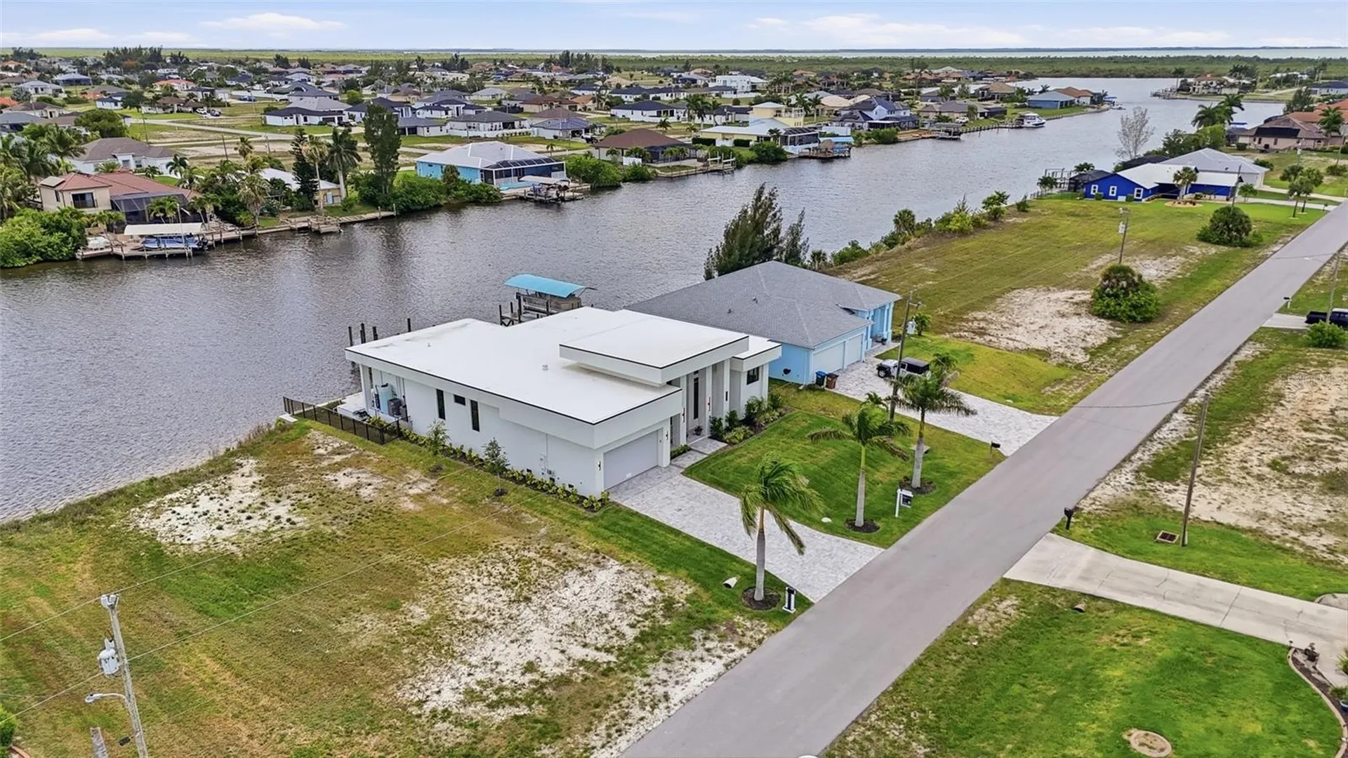 4240 NW 33rd Lane Cape Coral FL 33993