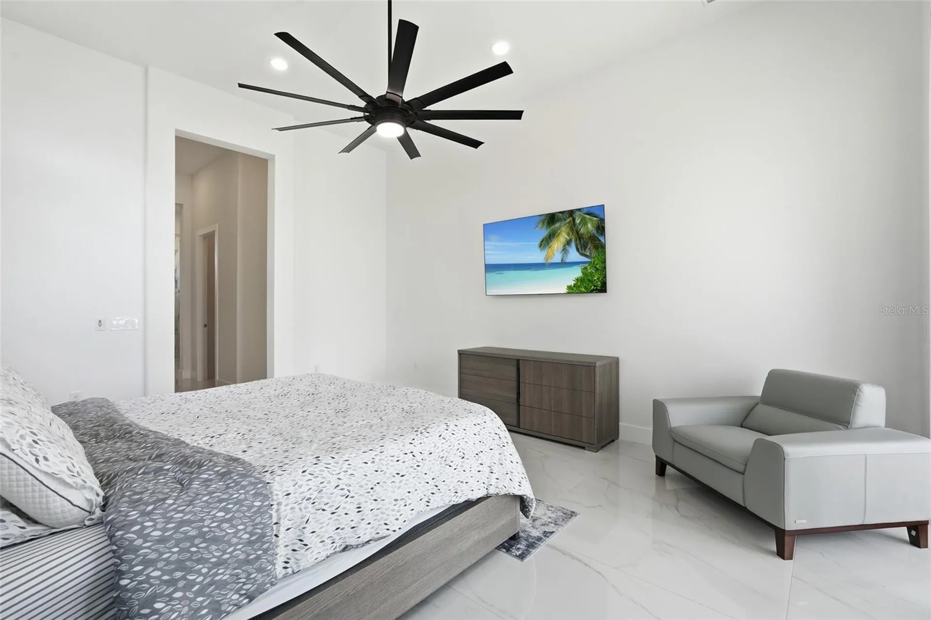4240 NW 33rd Lane Cape Coral FL 33993