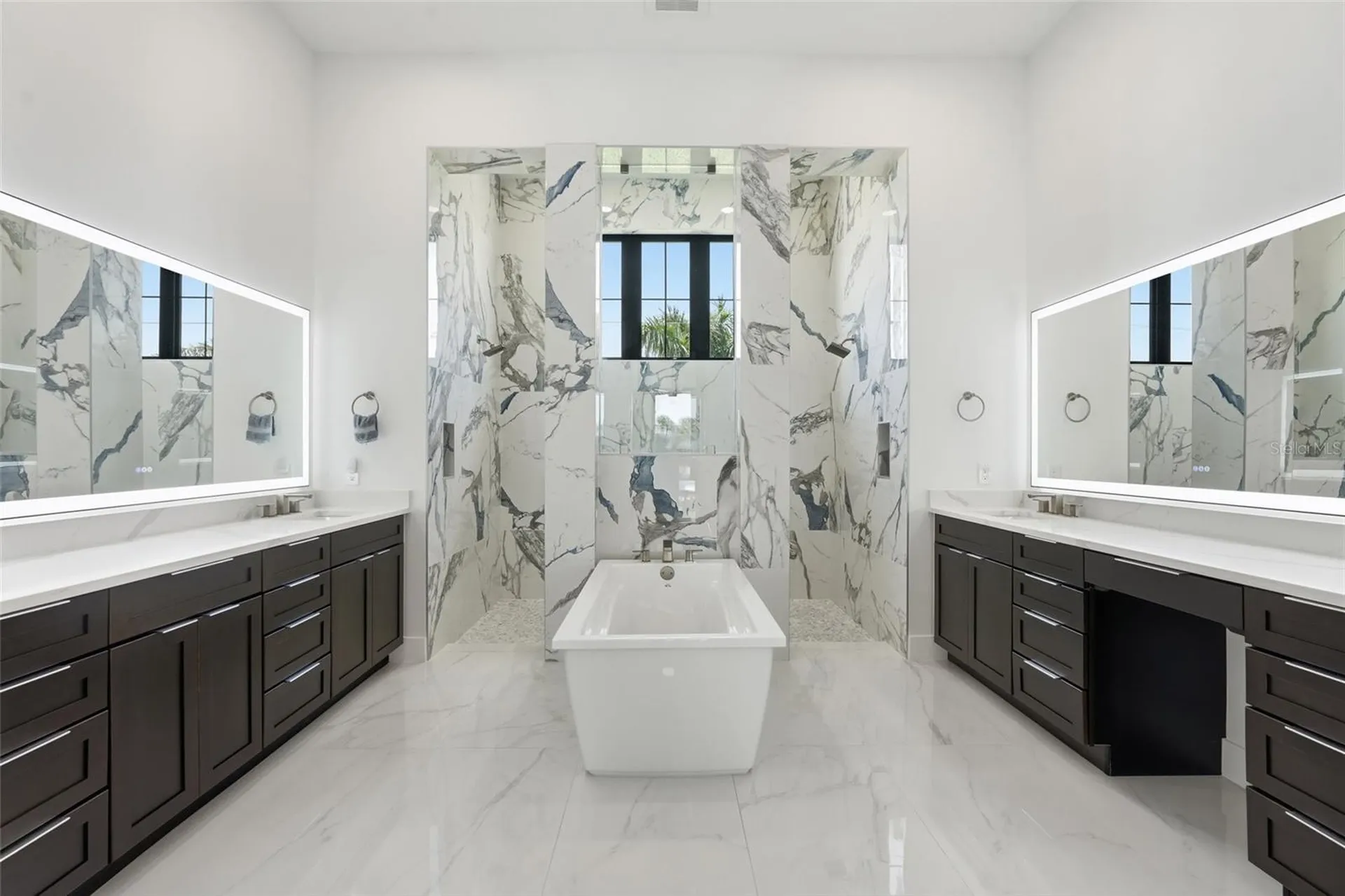 4240 NW 33rd Lane Cape Coral FL 33993