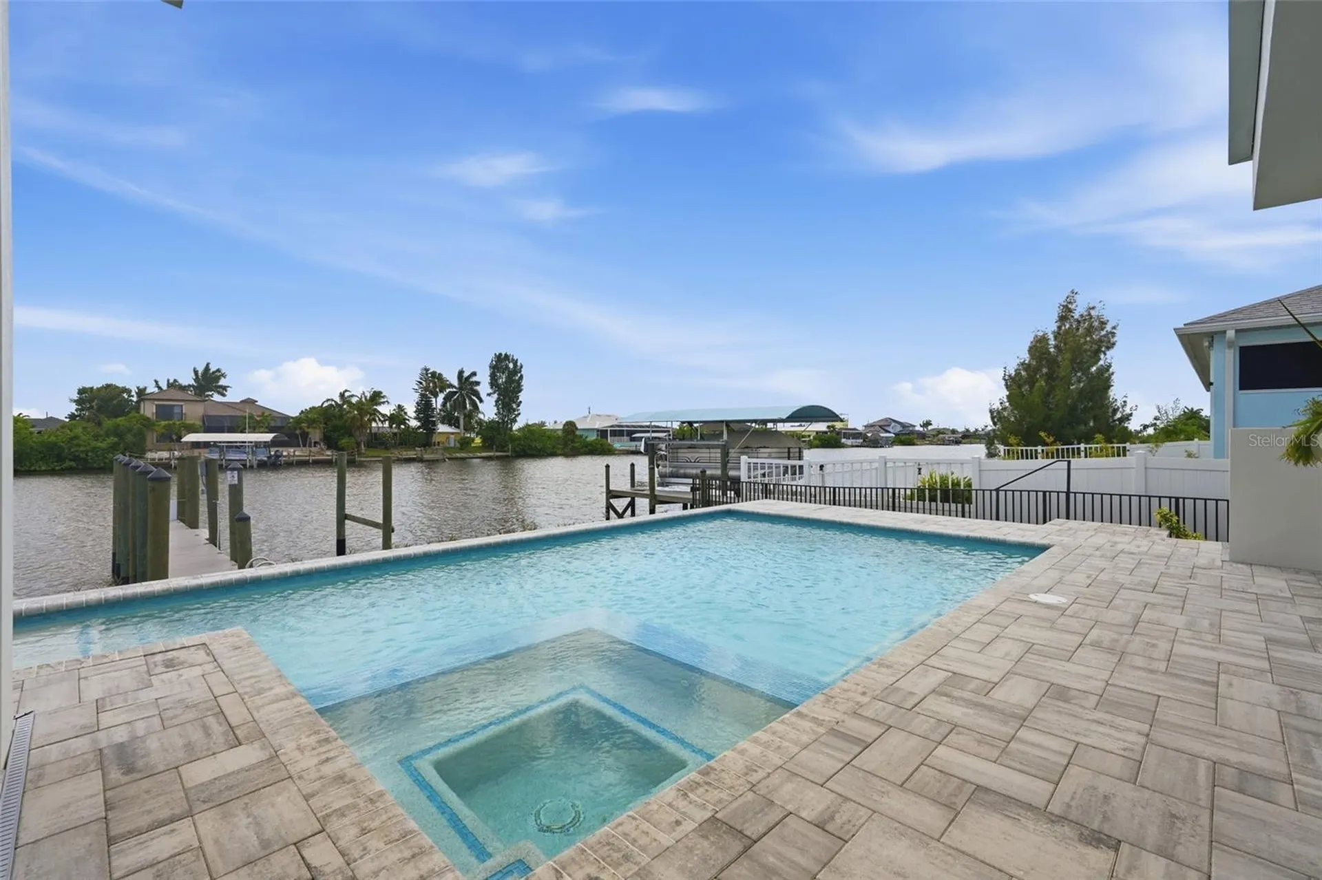 4240 NW 33rd Lane Cape Coral FL 33993