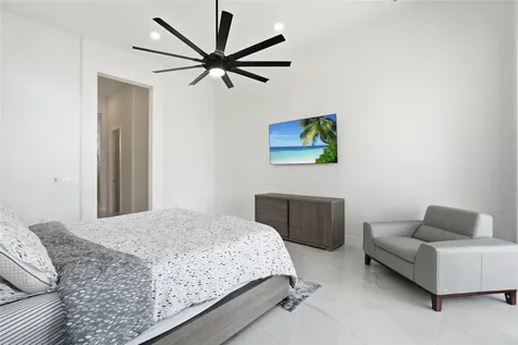 4240 NW 33rd Lane Cape Coral FL 33993