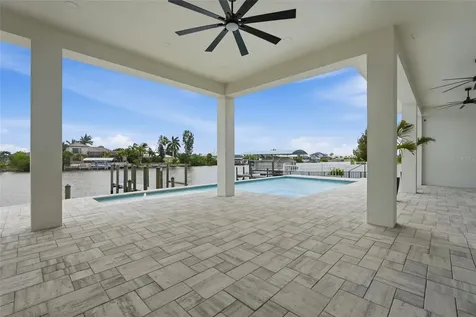 4240 NW 33rd Lane Cape Coral FL 33993