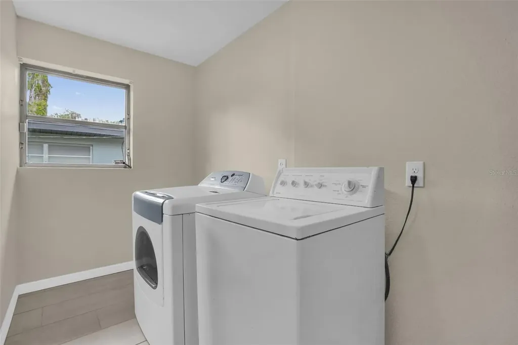 721 W Euclid Avenue Deland FL 32720
