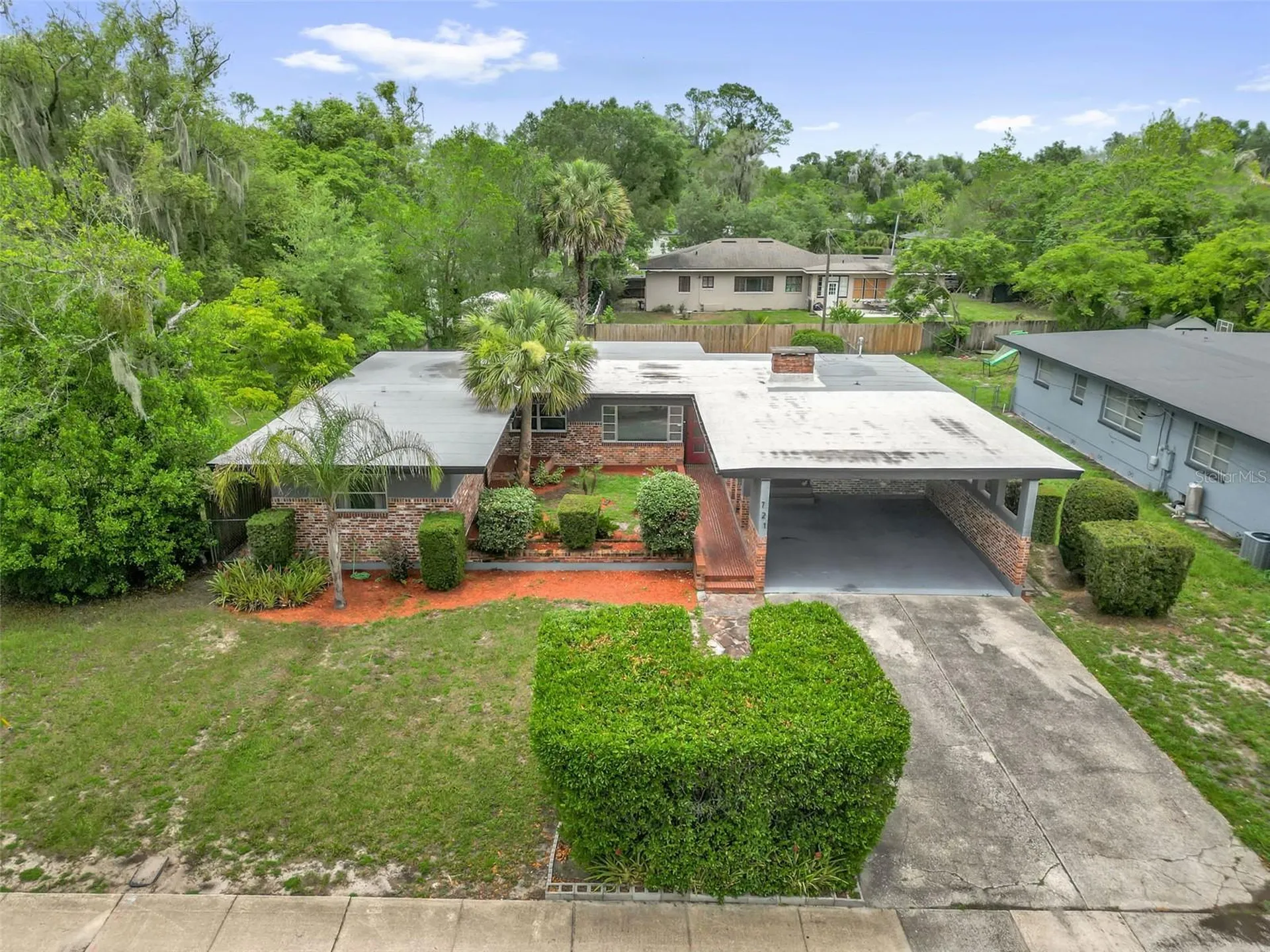 721 W Euclid Avenue Deland FL 32720